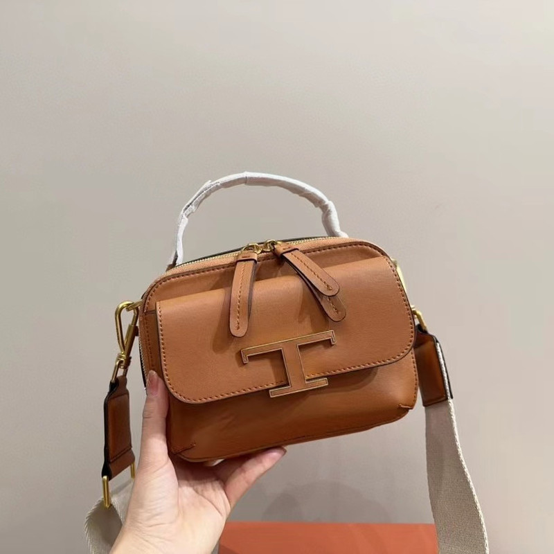 ニッチトッドの新しいファッションシンプルカジュアル西洋スタイルソリッドカラーサドルハンドバッグシングルショルダークロスボディバッグ女性用|undefined