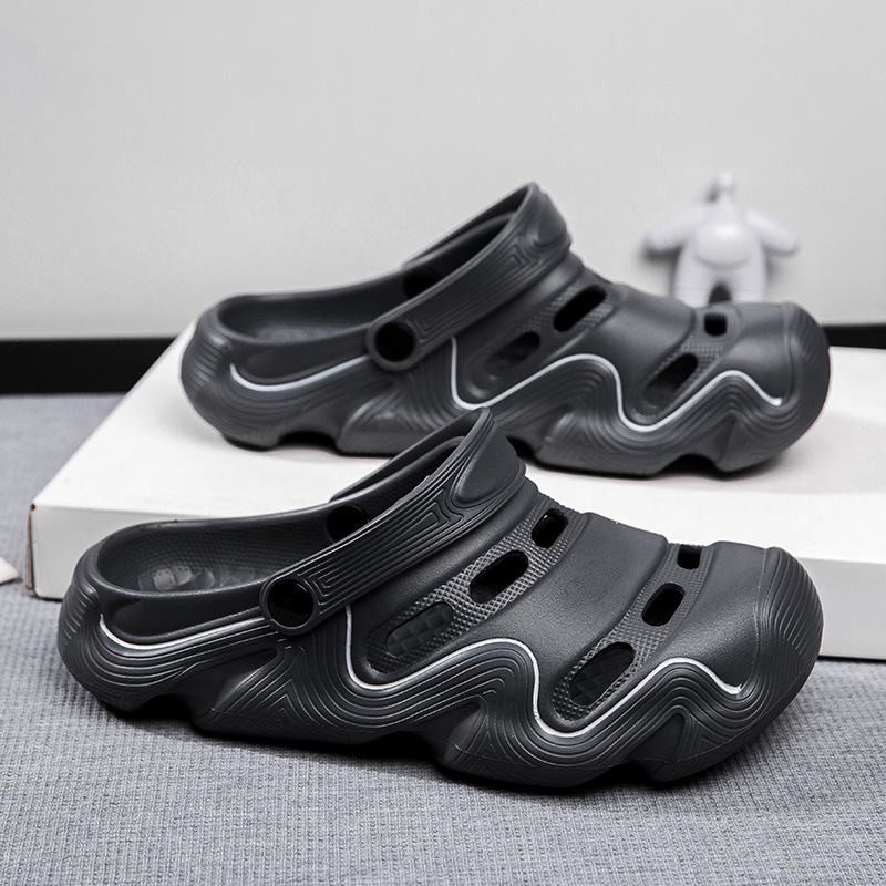 2025 verano grueso calzado agujero simple estilo transpirable anti-deslizante zapatillas frías para hombres zapatos de playa anti-deslizantes