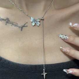 冰晶渐变色珍珠蝴蝶流苏手链女精致高级感锁骨链甜酷辣妹颈链饰品