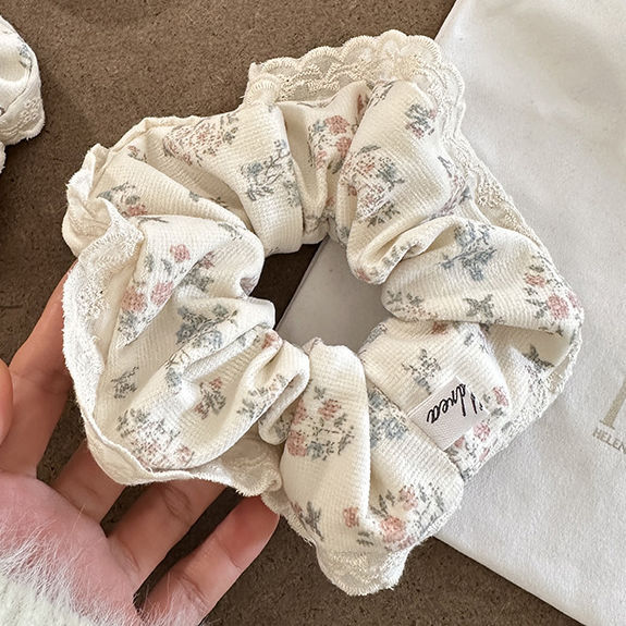 핑크색과 파란색 꽃무늬 라벨이 있는 대장 머리끈 약 12cm