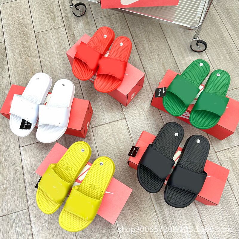 Western Union Famous Slippers for Men and Women Ins American-style Trendy Lovers Wear-resistant Light Beach Sandals and Slippers