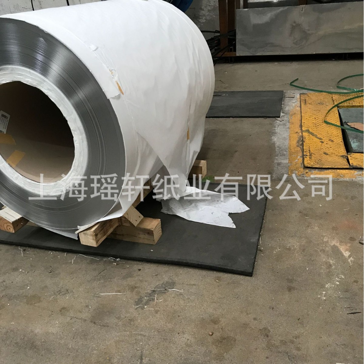 35克铝带衬纸，铜带衬纸，不锈钢衬纸，金属衬纸