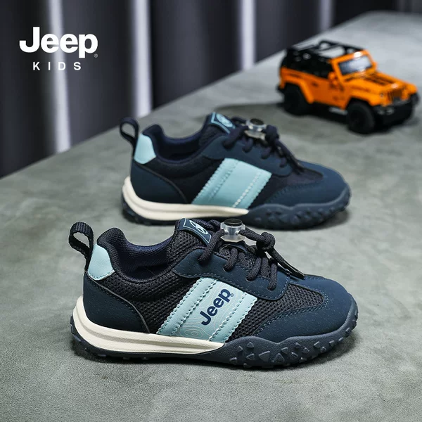 Jeep children's sports shoes for boys, spring 2026 new model, outdoor running shoes, breathable mesh children's shoes