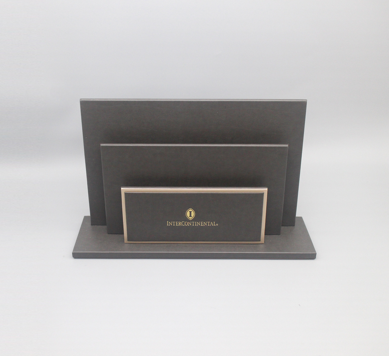 Caja de almacenamiento de hoteles Caja de artículos de cuero de alto nivel Guía de servicio de habitaciones Clip de notas Base de control remoto Kit de residencia