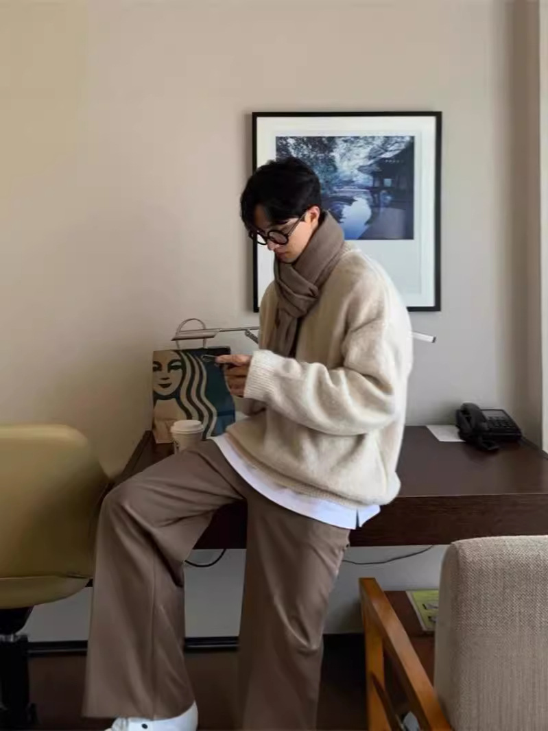 Otoño e invierno suéter grueso para hombres tendencia coreana suéter de punto japonés suelto invierno ins estilo Hong Kong abrigo de suéter perezoso