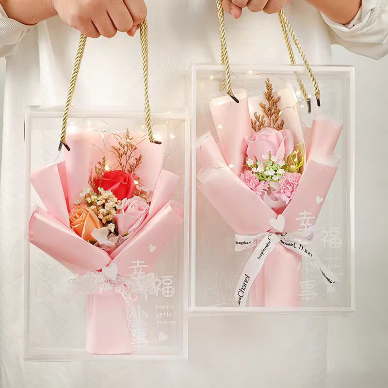 Bouquet exquisito caja de embalaje de mascotas transparentes de gran capacidad de flores de San Valentín en stock caja de embalaje transparente de PVC al por mayor