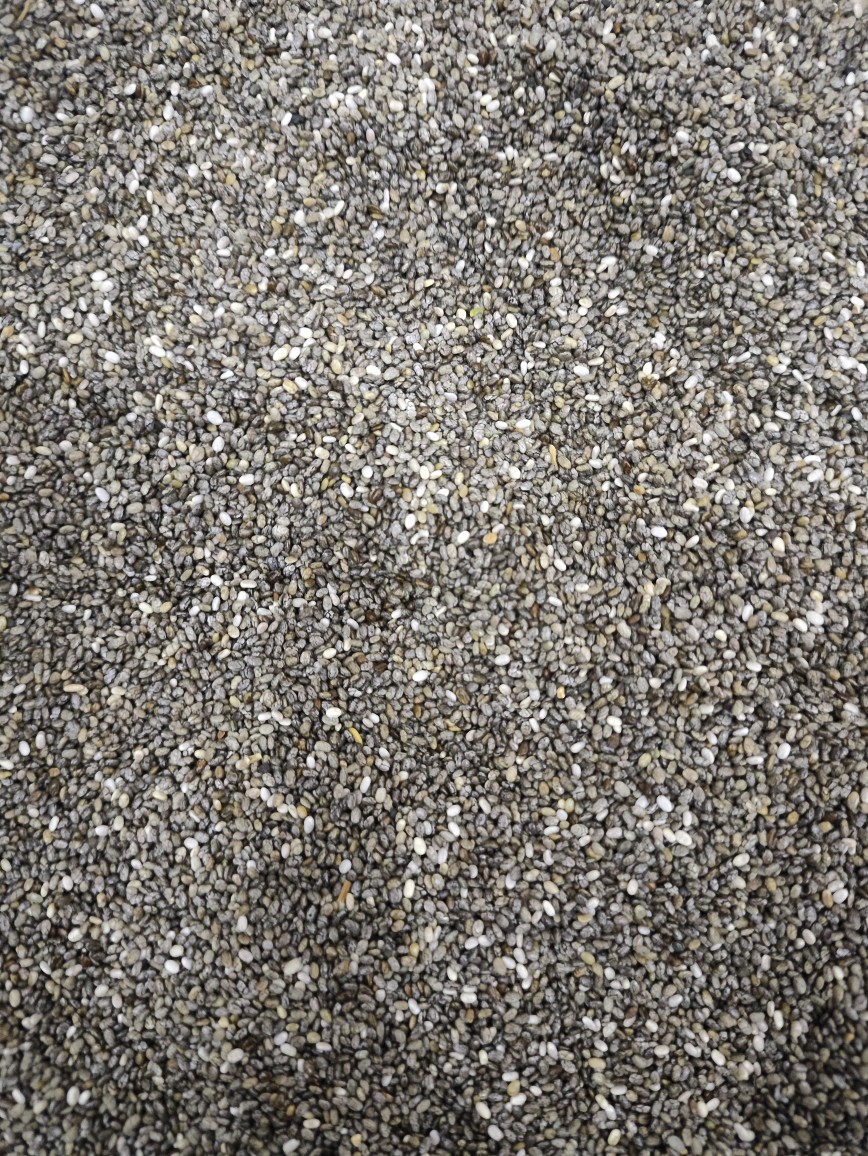 Chia Seed Powder (Salvia hispanica) — Pure Raw Botanical Powder for Smoothies & Baking in use