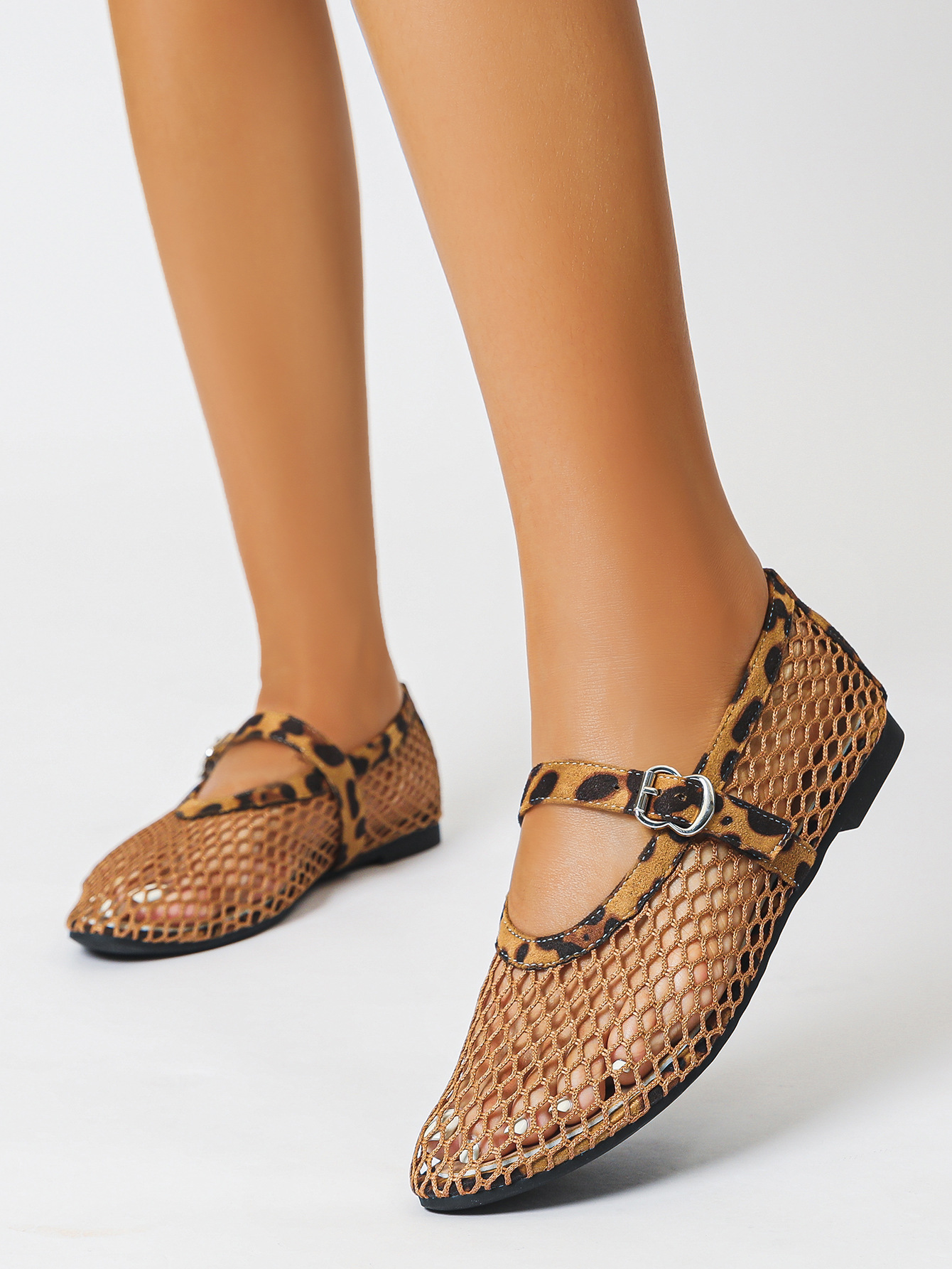 Women's round Toe Flat Fishnet Shoes Breathable Mesh Mary Jane Shoes with a Single Strap plus Sizes 35 45_vogvips.com