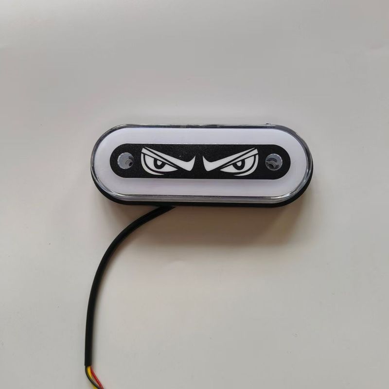 大型トラックの新しいライトガイド LED サイドライト車の防水超高輝度フロアサイドライト 24v 流水ステアリングタイヤウエストライト|undefined