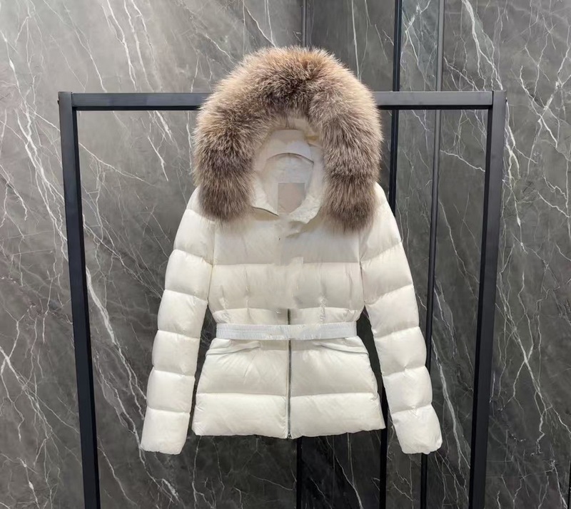 毒家现货正确版本M家女士新款爆款狐狸毛领羽绒服外套八个配色全|undefined