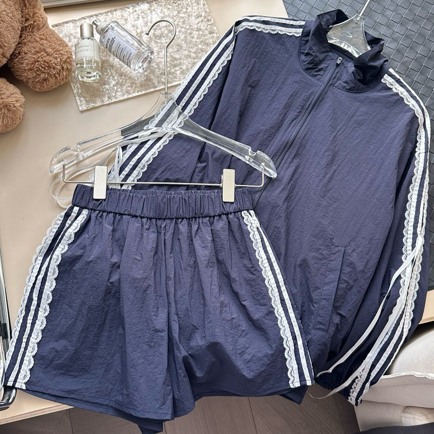 25秋季新品迪丽热巴卢昱晓明星同款复古蕾丝拼接运动套装女甜酷风