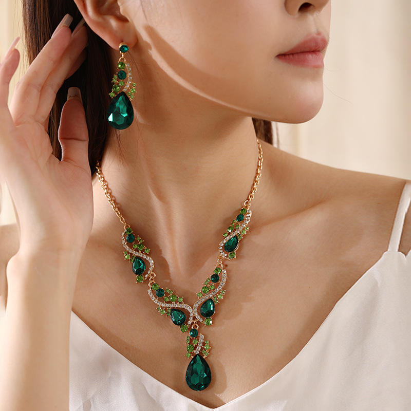 temu Hot Selling Banquet Emerald Drop Necklace Earrings suit Women High Sense Cross Border Jewelry Jewelry Jewelry