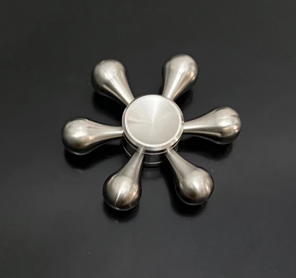 Las gotas de agua son eternas (aleaciones en varios colores, cajas de plástico o cajas al azar)