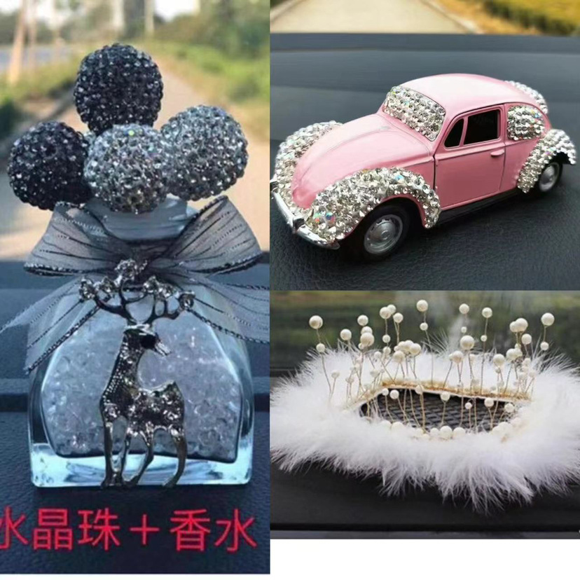 Decoraciones de automóviles Decoración de automóviles Consola central Decoraciones de automóviles Suministros de automóviles Red de Internet Girl Little Red Book Metal Simple