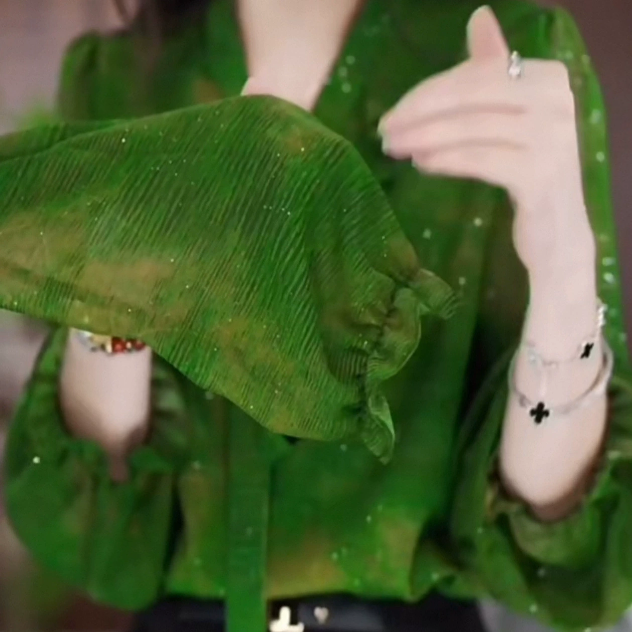 Серебряная шифоновая блузка для женщин 2025, новая весенне-летняя модная стильная блузка для дам