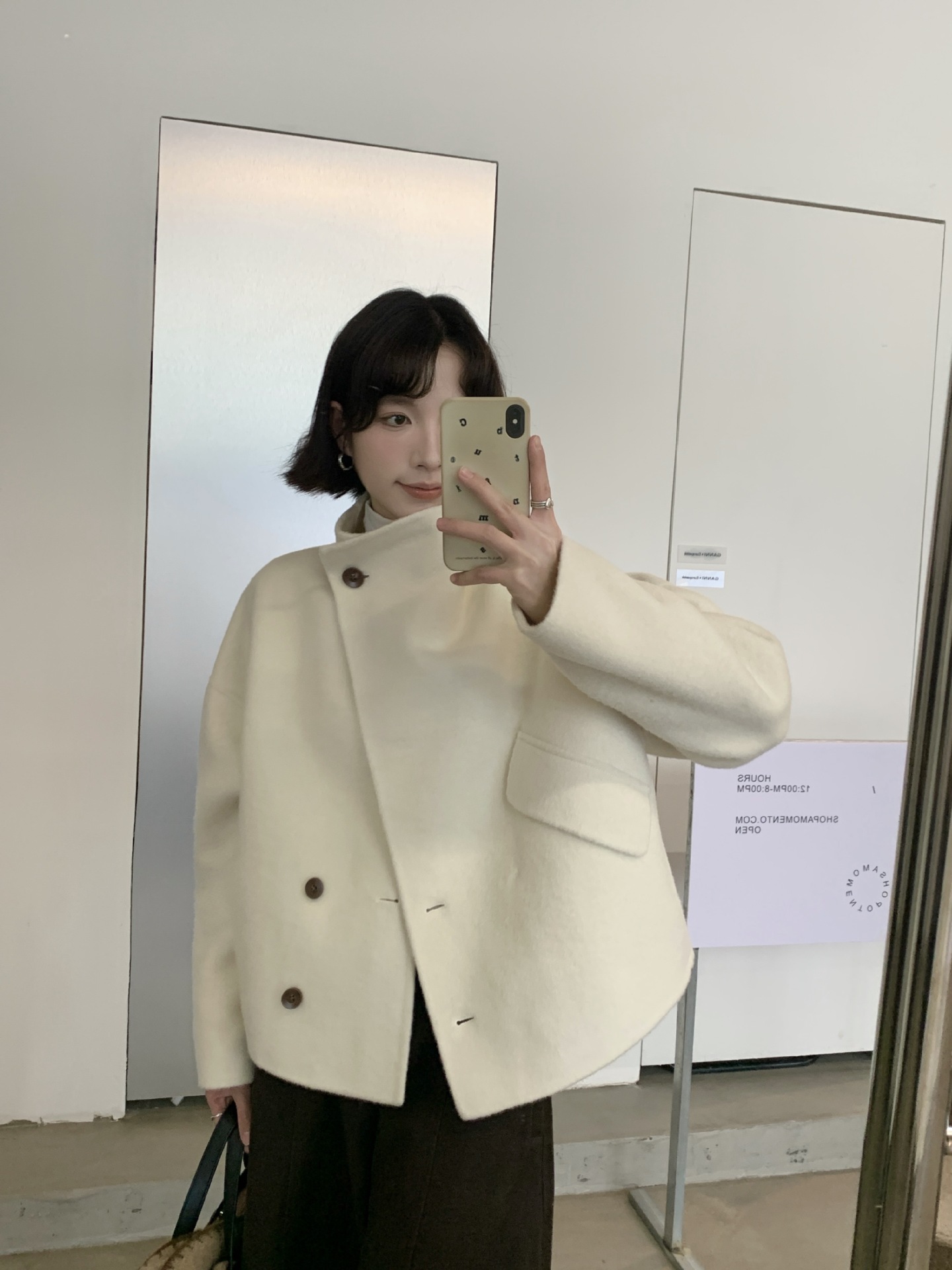 6801 韓国版インスタイルの個性的なデザイン、小柄な女性向けのゆったりとしたスタンドカラーウールコート、25年秋冬新作