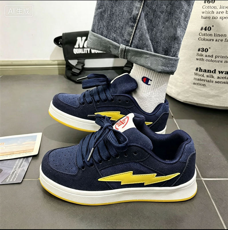 Trendy Chinese-Style Instagram Niche Dark Blue Lightning Bread Shoes for Men and Women, 2026 Hot-Selling Versatile Couple Casual Sports Sneakers Trendy Chinese-Style Instagram Niche Dark Blue Lightning Bread Shoes for Men and Women, 2026 Hot-Selling Versatile Couple Casual Sports Sneakers