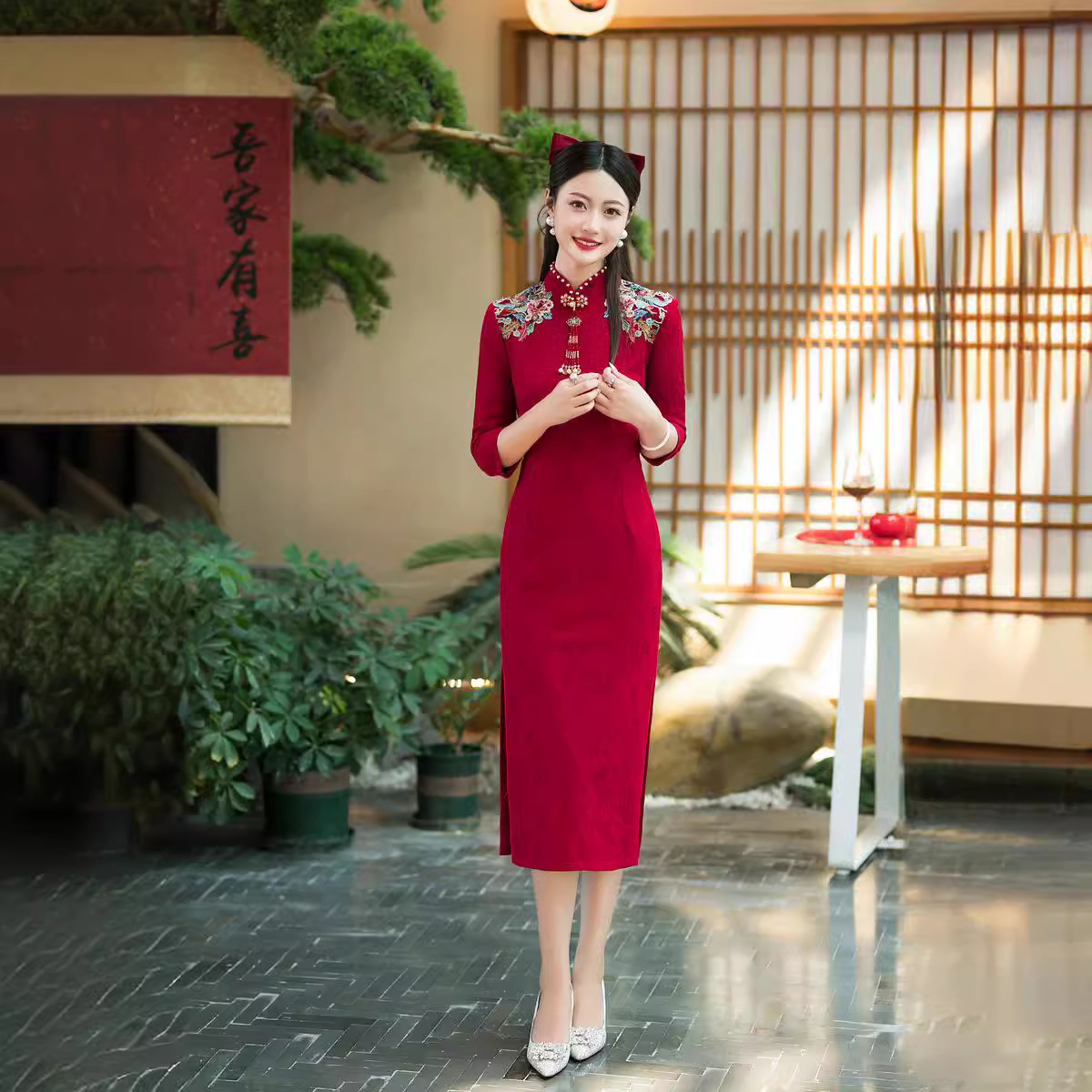 Lace cheongsam