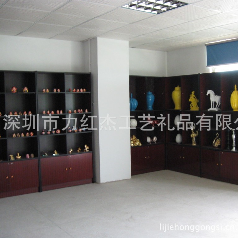 树脂工艺品加工、彩绘加工、雕刻加工、喷油加工、手版打样