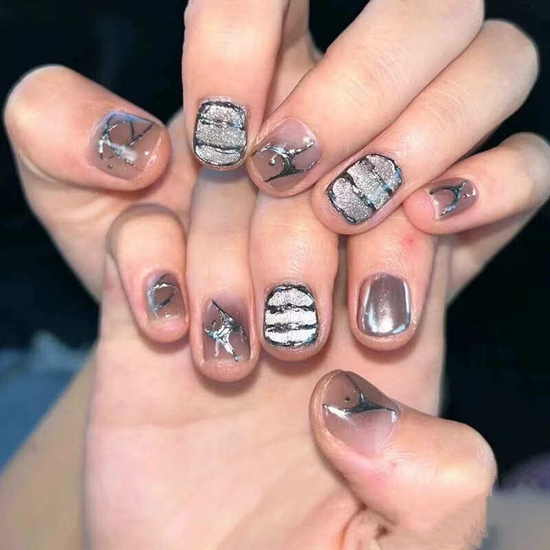 Handmade Wearable Nails, Sweet and Cool Dark Short Nails, Black Hand-Painted Magic Mirror Powder Graffiti Cat Eye Nails, High-End Manicure