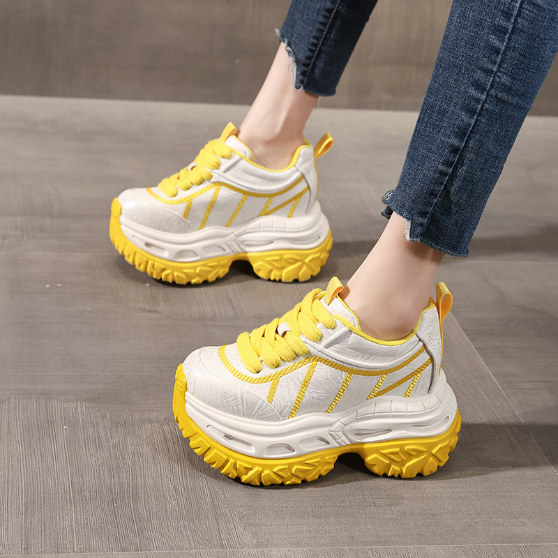 Giày sneaker nữ chunky đế dày tăng chiều cao phong cách thể thao — màu hồng