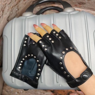 Ůʿ������ᔷ�������ָ������˽���������וr���ſ�¶ָ����