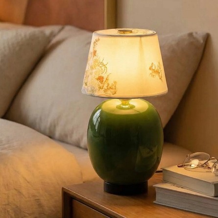Medieval-Style "Wizard of Oz" Antique Table Lamp, Touch-Controlled, Rechargeable, High-End Ambiance Bedside Lamp for Living Room and Bedroom