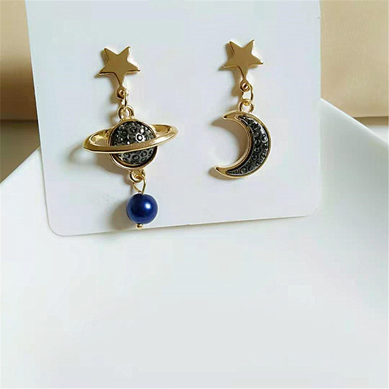 Star, Moon Pattern Women'S Gender Fashion Star Moon Alloy Plating Women's Drop Earrings 1 Pair