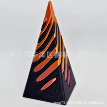 �羳Impossible Pyramid Passthrough Sculpture ��������Խ����