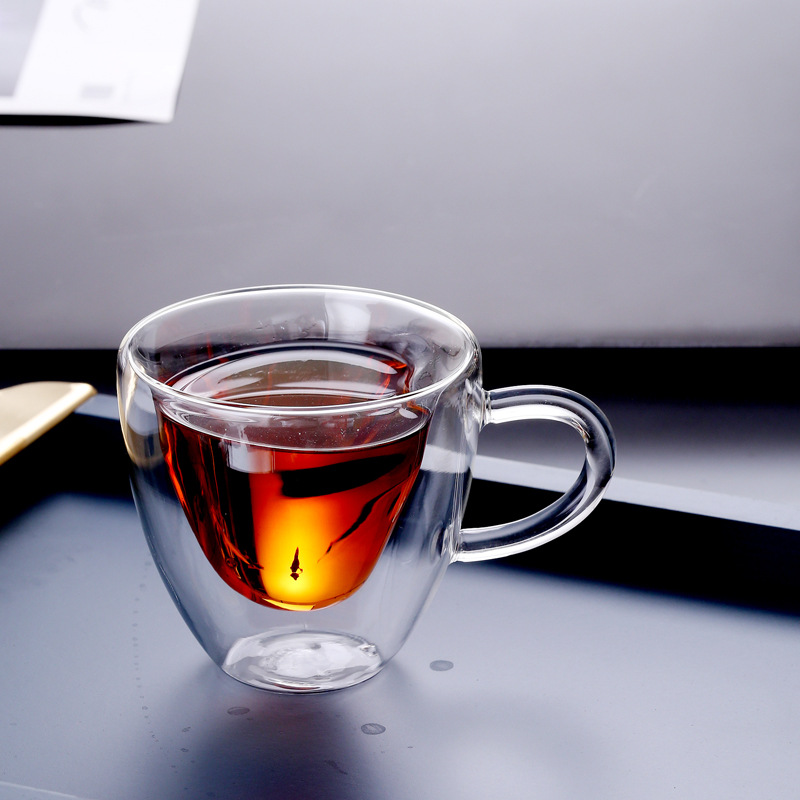 Manija de vidrio de borosilicato para el hogar Taza creativa en forma de corazón de vidrio de doble capa taza de jugo de leche de café