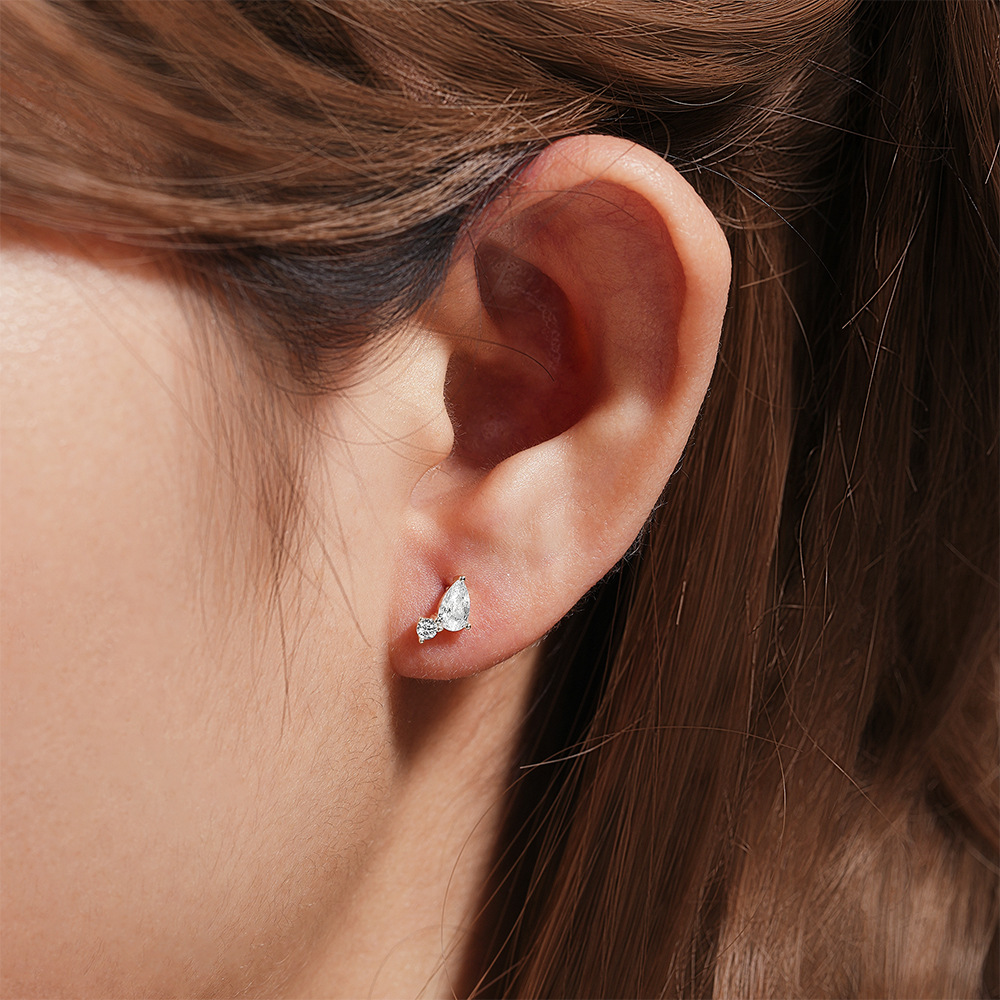 1 Piece Simple Style Geometric Plating Sterling Silver Zircon Ear Studs display picture 20