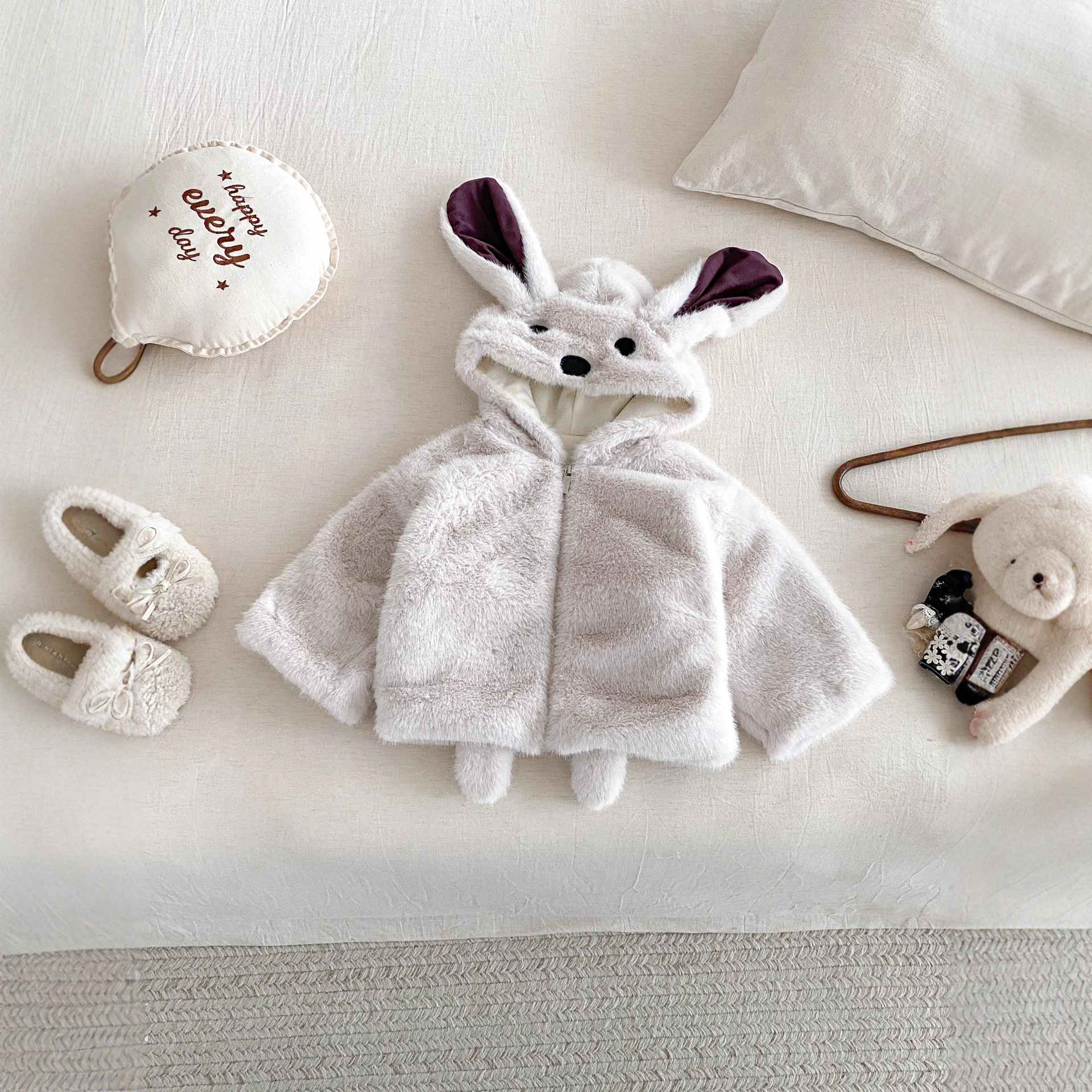 男女童加绒外套2025新款洋气儿童秋冬加厚毛毛衣儿童宝宝冬装棉衣