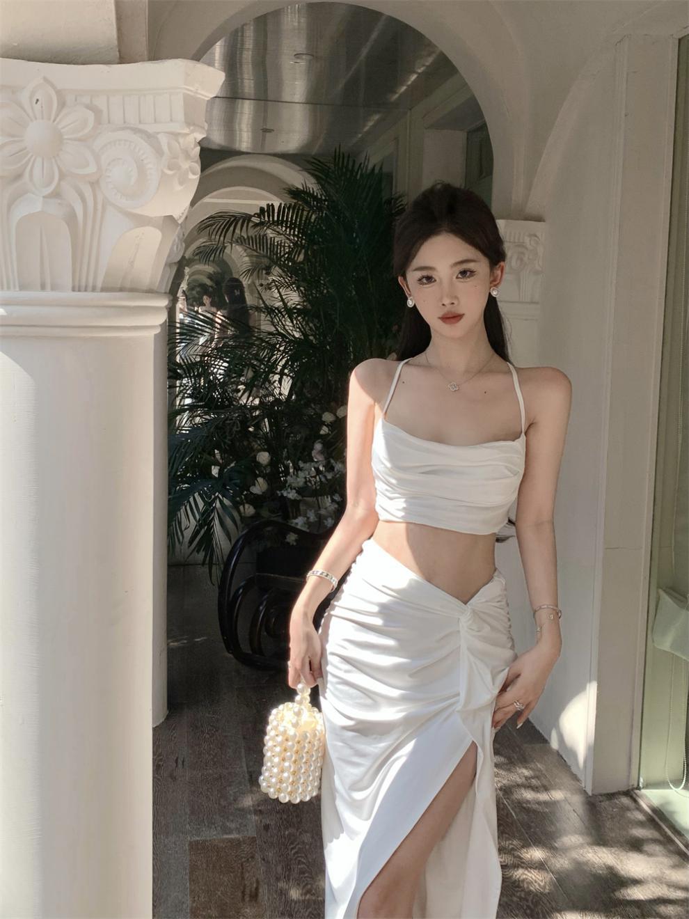 F6688 600K ÁO HAI DÂY NỮ SHETDT SEXY GỢI CẢM SEXY CẢ BỘ 2 MÓN HAI DÂY HỞ VAI THỜI TRANG NỮ G01 SẢN PHẨM MỚI