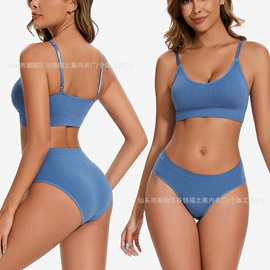女士三角裤;背心式文胸;文胸套装