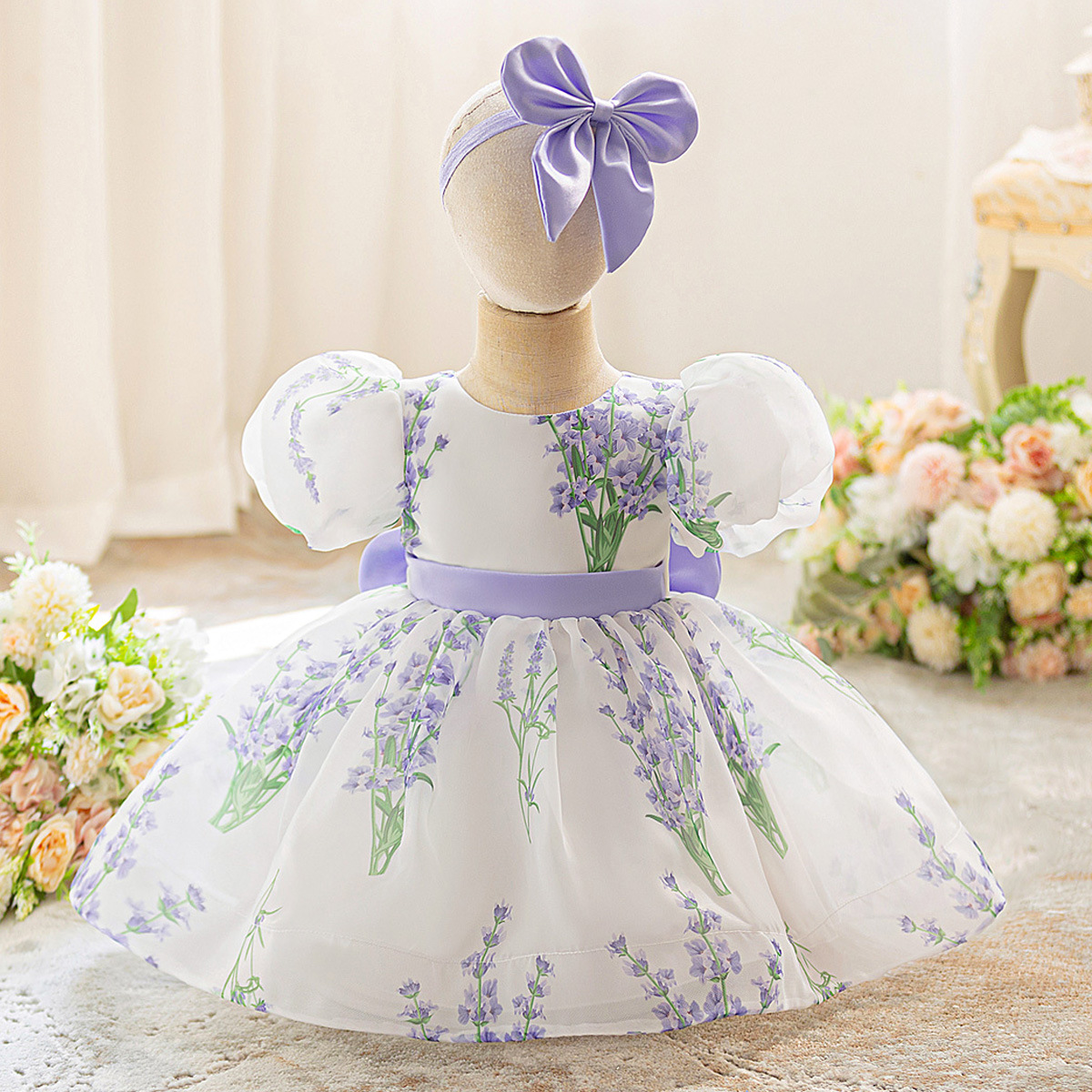 Vestido de niña 2025: Vestido de princesa con falda abullonada de malla lavanda estampada, ideal para bodas, damitas de honor y actuaciones infantiles.