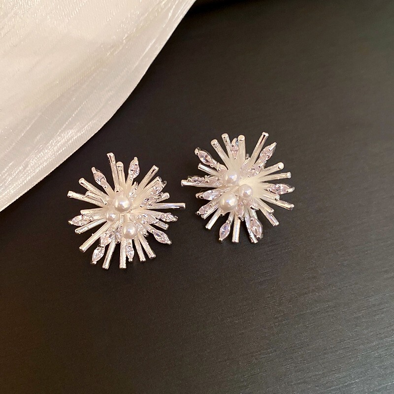 银针超闪锆石珍珠几何圆形花朵耳环简约个性耳钉小众设计感耳饰女|undefined