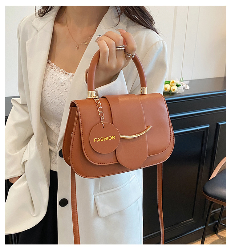Damenhandtasche Sommer 2025, neues Modell, einfarbig, trendige Tasche mit Smiley-Gesicht, vielseitig, schlicht und elegant, einzeln erhältlich_voghion.com