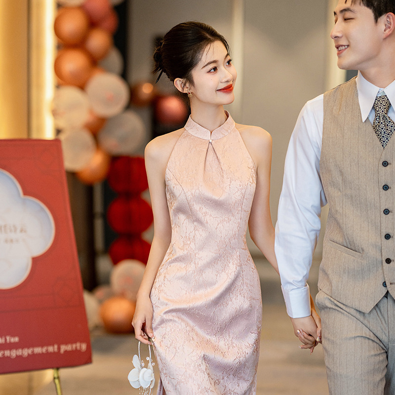 2026 New Style Toast Dress, New Chinese-Style Cheongsam, Modernized Young Girl's Morning Gown, Bride's Pink Engagement Dress