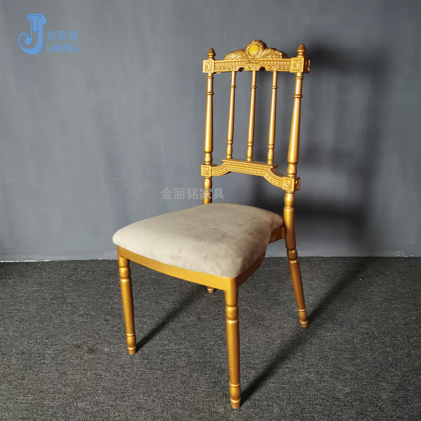 Silla de comedor de aleación de aluminio estilo europeo Silla de corona bolsa suave Hotel banquete actividad silla boda Silla de boda al por mayor