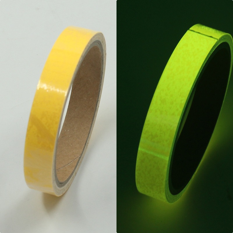 밝은 노란색; 1cm* 3m