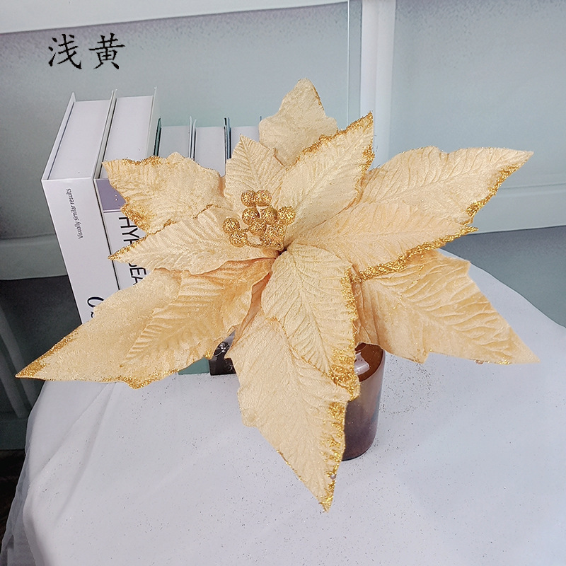 粉を撒いた綿布は紅葉の花の家庭装飾の結婚祝いの道具の金粉の綿布の花をシミュレーションしてシミュレーションの花の道具を撮影します。|undefined