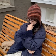 小众复古撞色条纹针织帽女秋冬款时尚保暖护耳毛线帽雷锋帽飞行帽