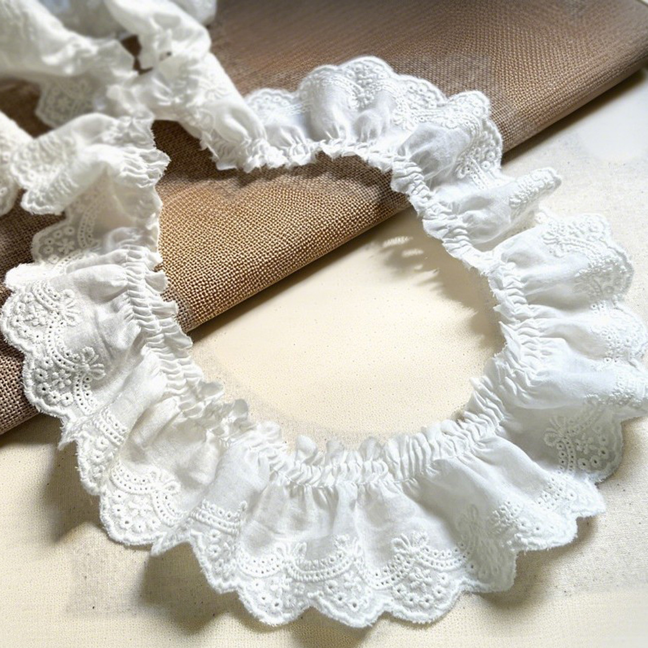 棉布条码花边 5.5cm菠萝花形刺绣花边带 单边镂空服装时装花边