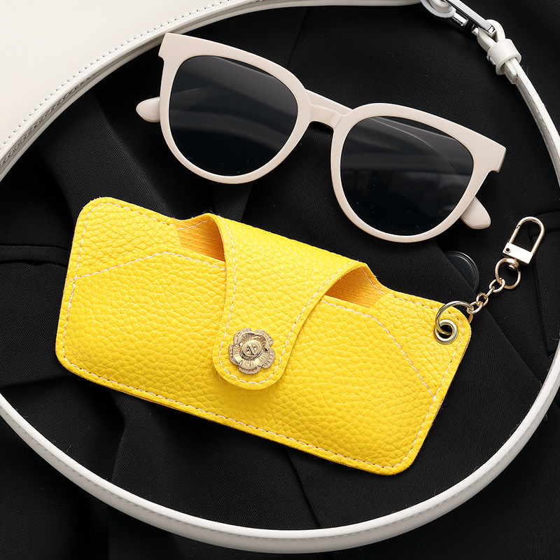 Bolsa de gafas al por mayor de fábrica, bolsa de almacenamiento de gafas de sol, bolsa de gafas de miopía, bolsa de gafas de sol portátiles de cuero pu, bolsa colgante, funda de gafas