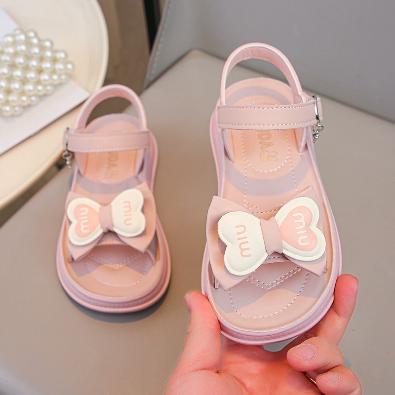 Лето 2025 Новый китайский детский полиуретановое дно Нескользящие Принцесса Сандалии для девочек бант водонепроницаемая пляжная обувь