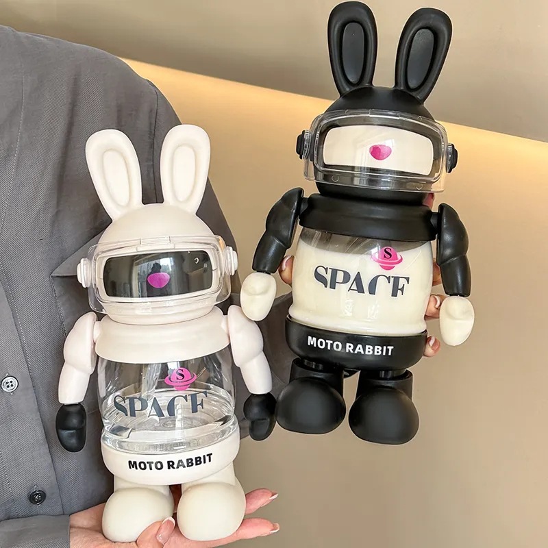 Taza de agua de coche de autobús para bebés de nuevo estilo Taza de paja para niños de alto valor Taza de agua de gran capacidad con tapa elástica portátil para exteriores