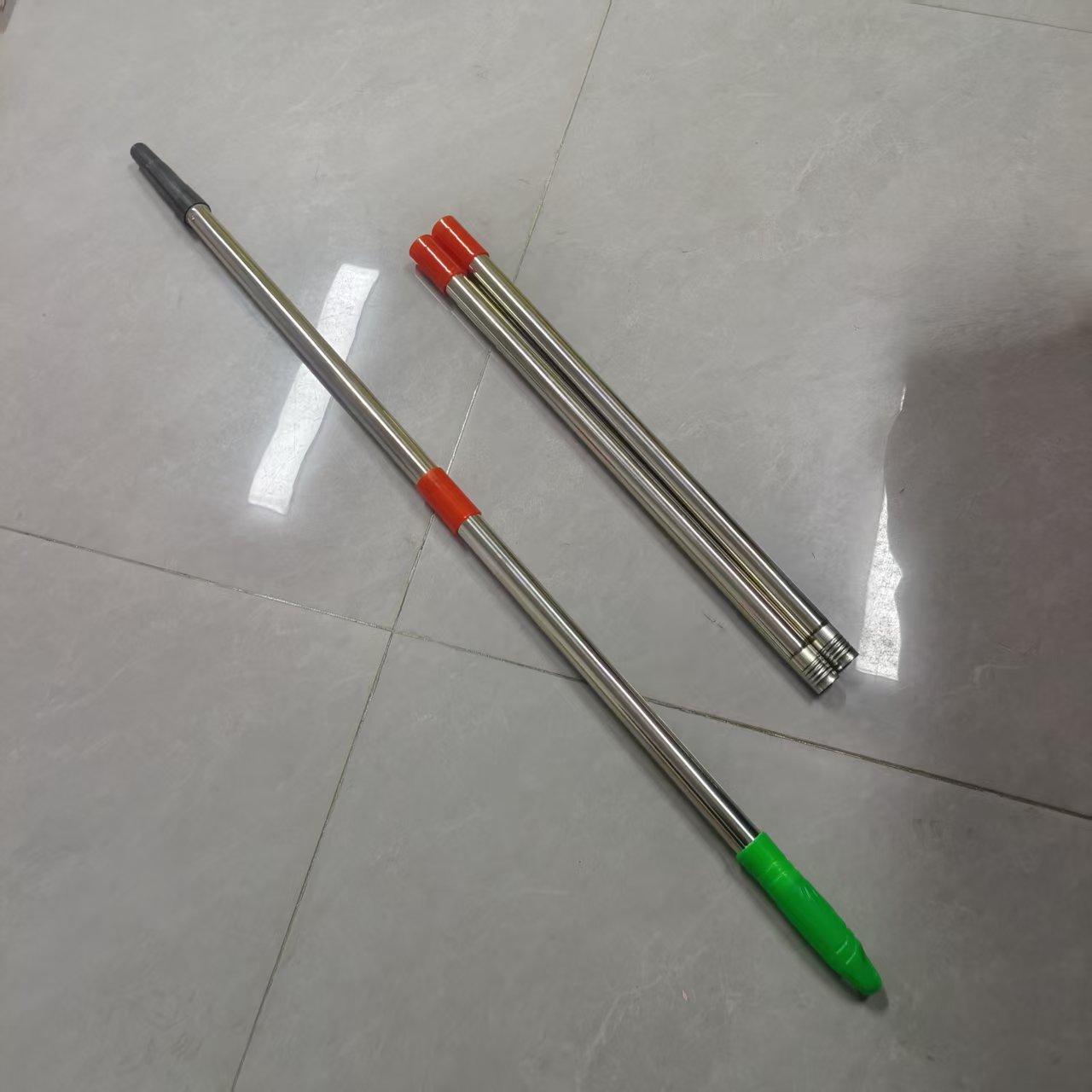 Barril de pintura de látex, mango de cepillo, barril de pintura de 9 pulgadas, soporte de cepillo de comercio exterior, cuatro cables
