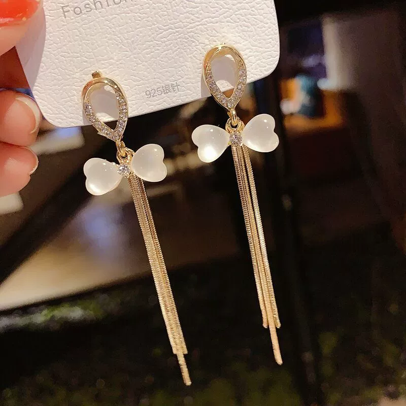 Серебряная игла, асимметричные трендовые серьги, серебро 925 образец, интернет-знаменитость