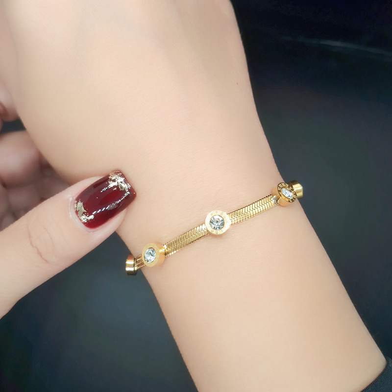 Fashion Geometric Titanium Steel Inlay Zircon Bracelets 1 Piece