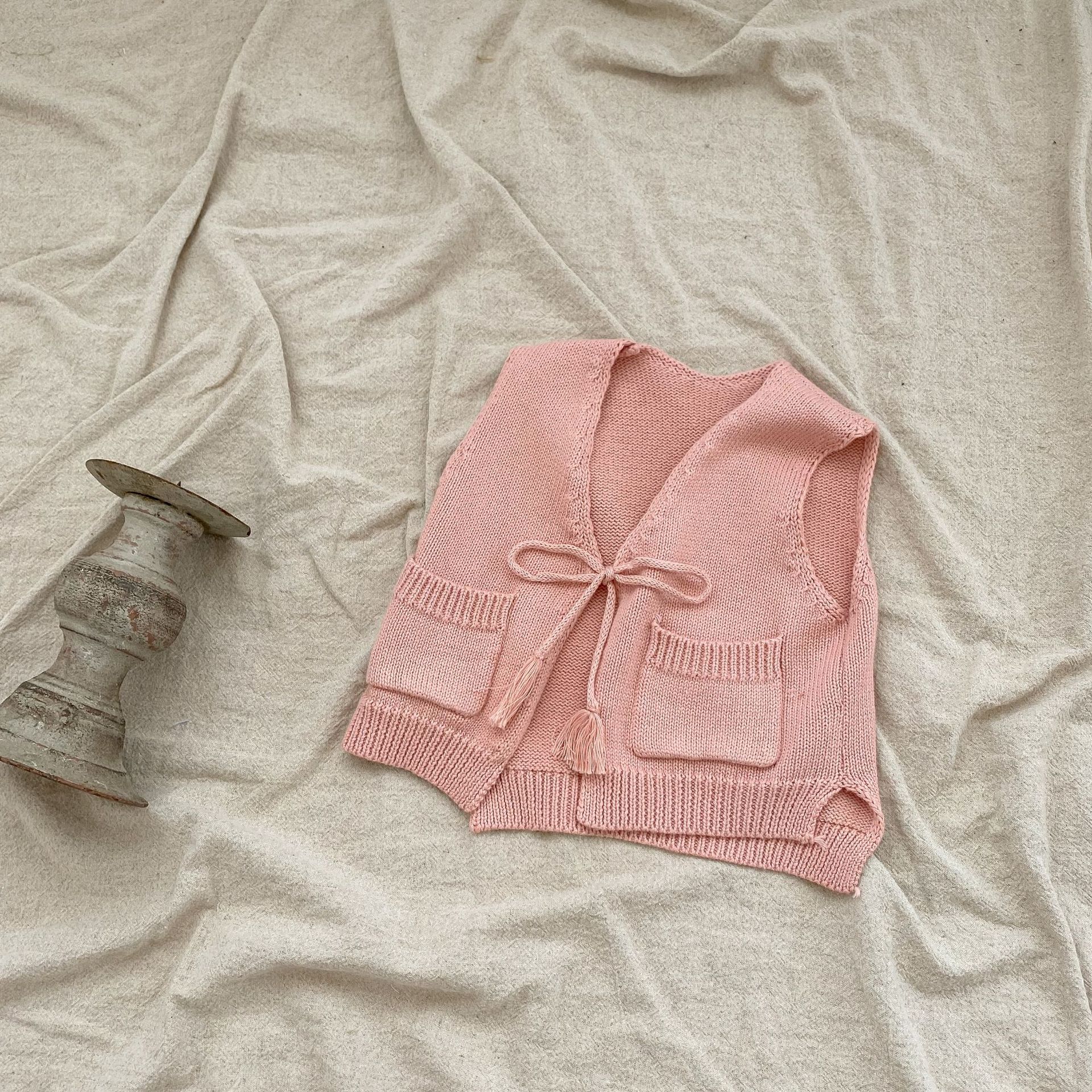 Title 10, Kinder Strickjacke mit Quasten und Bindeband We...